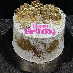6-Inch Red Velvet & Vanilla Cake (1 Layer)