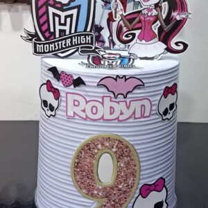 7inch 3 layers  Whipped cream