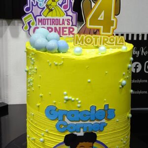 7inch 4 layers  Whipped cream