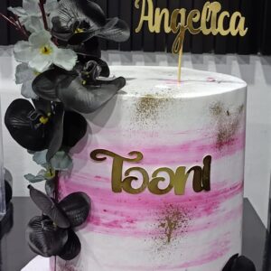 8inch 4 layers  Whipped cream cake  Vanilla chocolate Redvelvet
