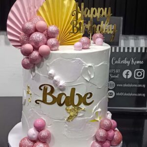 8inch 4 layers  Whipped cream cake  Vanilla chocolate Redvelvet